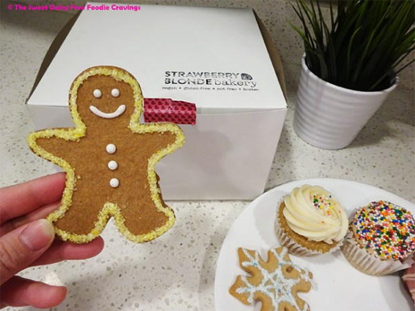 Holiday & Winter Desserts from my fave Ottawa Vegan Bakeshop, Strawberry Blonde&nbsp;Bakery